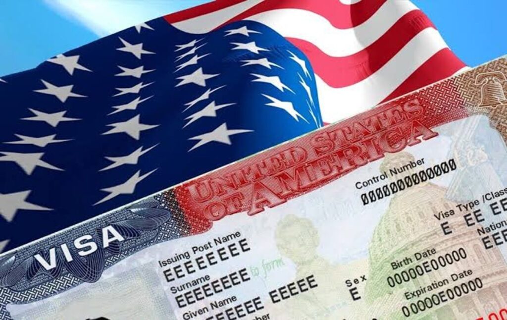 США готуються до найбільшого в історії анулювання віз: кого воно торкнеться