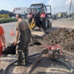 У Калинівці ліквідовують порив водогону по вулиці Незалежності