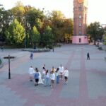 Військові з ампутаціями станцювали вальс у середмісті Вінниці