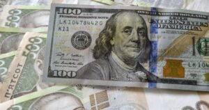Курс валют на 11 серпня: скільки коштують долар, євро та злотий