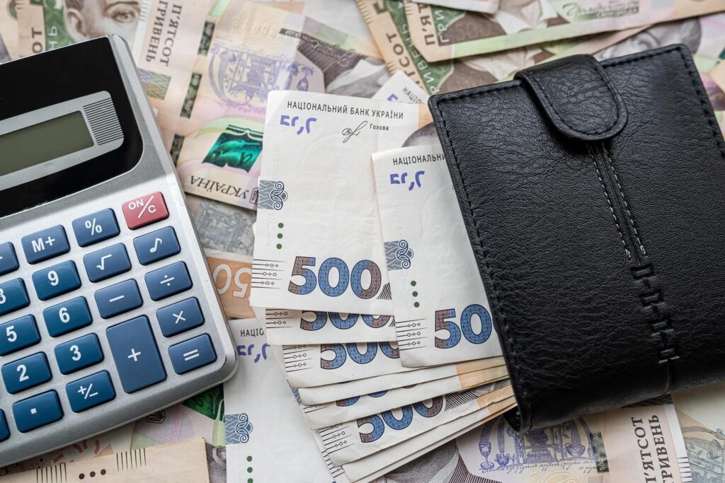 Пенсії зростуть на понад 500 гривень: кому у вересні дадуть доплату за віком
