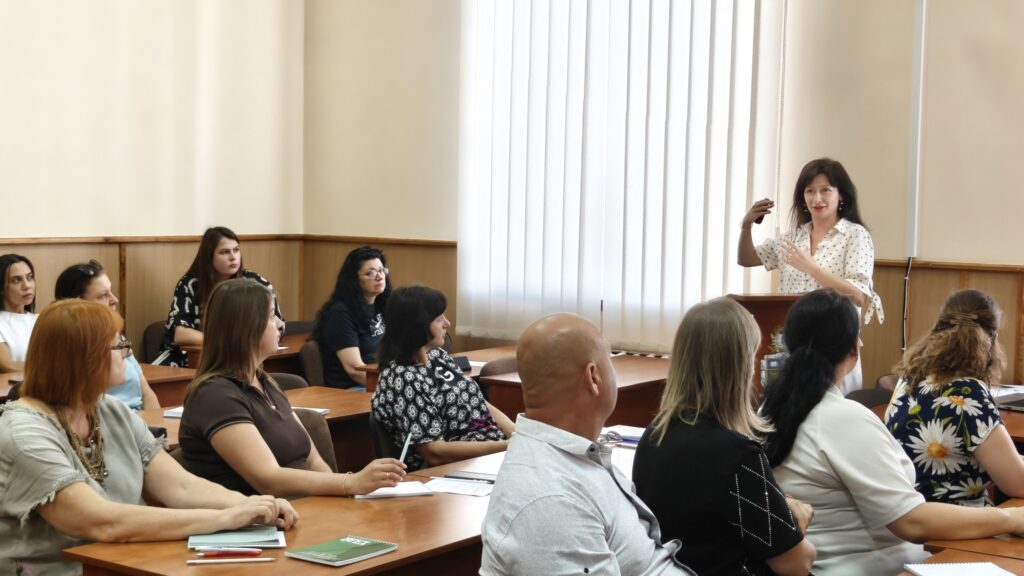 Як ефективніше керувати багатоповерхівкою: у Вінниці навчають голів ОСББ
