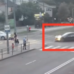 Не розминулися на перехресті: у Вінниці зіткнулися Tesla та Opel