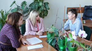 усиновлювачі
