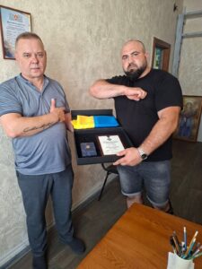 Головнокомандувач ЗСУ відзначив ветерана з Вінниччини