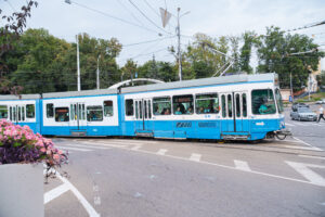 У Вінниці на маршрут вийшов модернізований Tram2000