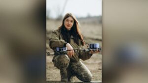 військова