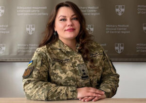 військова